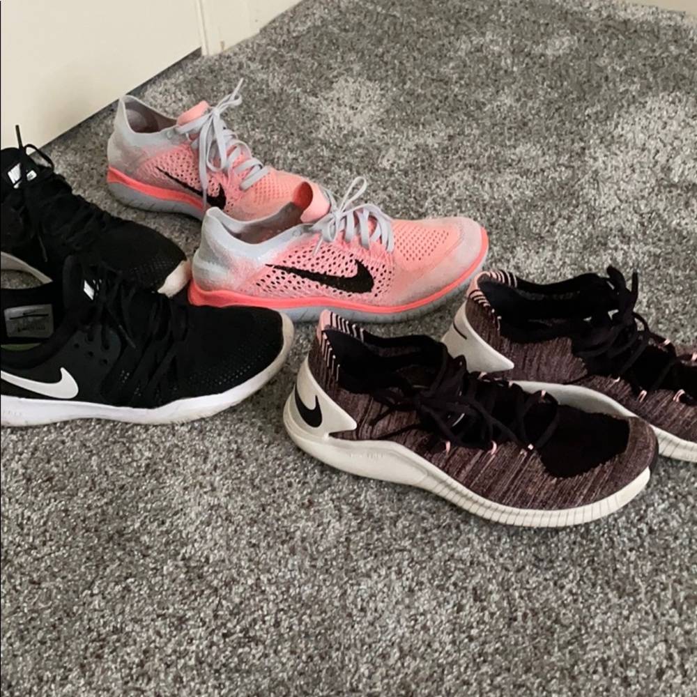 Nike shoes size 8
